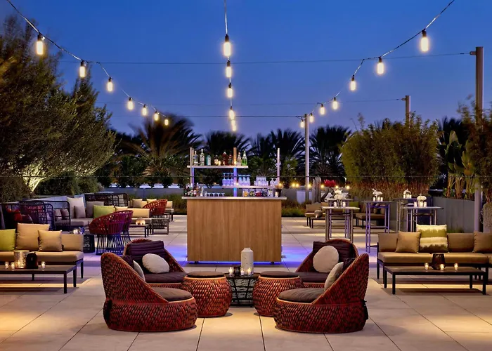 JW Marriott, Anaheim Resort